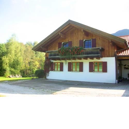 Vintage Apartment in Bavaria near the Lake