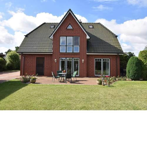 Cozy Holiday Home in Rakow with Beach Nearby