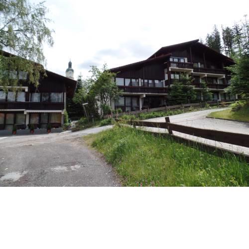 Am Waldrand