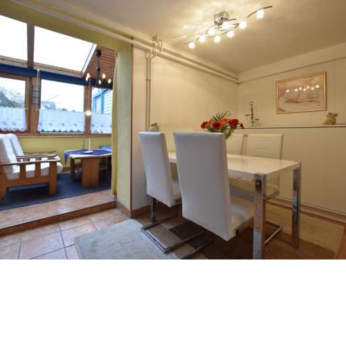 Fabulous Apartment in Kuhlungsborn with Garden