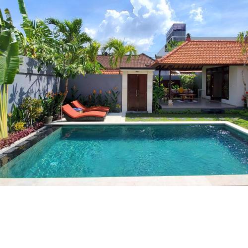 AmaLuna II Villa in Seminyak