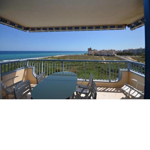 Amanecer ref 235 ap 6 pers, 3 dormitorios, 2 baños, planta 7, aire acondicionado, wifi, piscina, aparcamiento, primera linea de playa