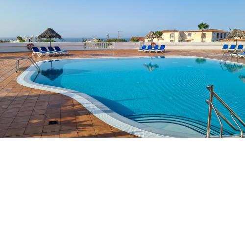 Amarilla Golf Suite