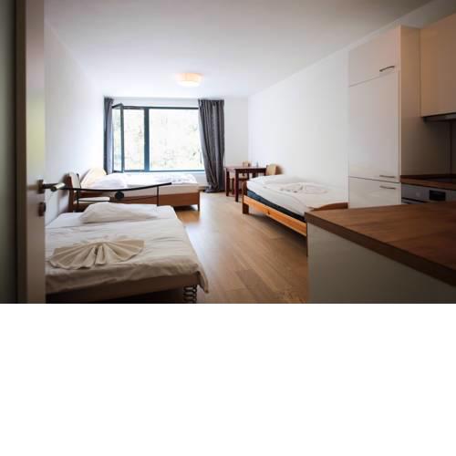 Amaryllis Apartments