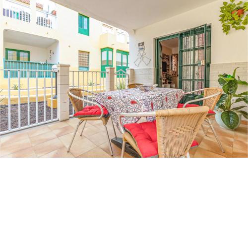 Amazing apartment in Antigua with Outdoor swimming pool, WiFi and 1 Bedrooms