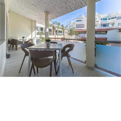 Amazing apartment in Benalmadena Costa with WiFi and 1 Bedrooms
