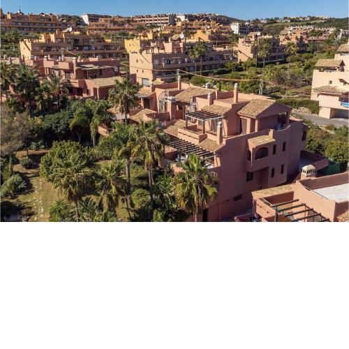Amazing apartment in Casares with 2 Bedrooms