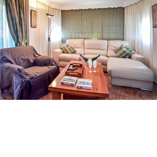 Amazing apartment in Estepona with WiFi and 3 Bedrooms