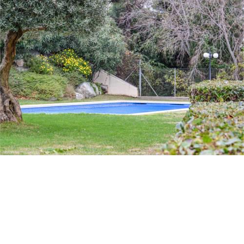 Amazing apartment in Llança w/ Outdoor swimming pool, Outdoor swimming pool and 2 Bedrooms