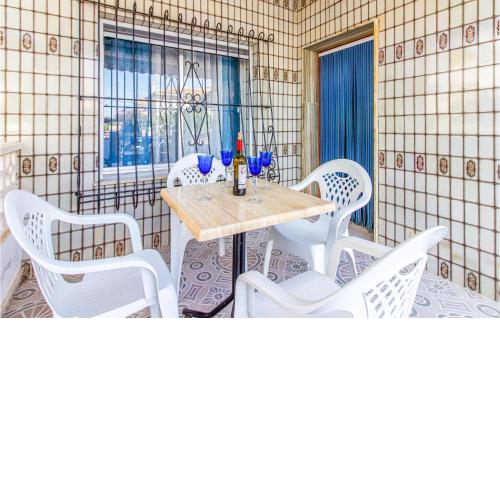 Amazing apartment in Los Alcázares with 2 Bedrooms and WiFi