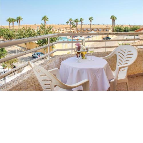 Amazing apartment in Los Alcázares with Outdoor swimming pool, WiFi and 2 Bedrooms