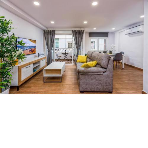 Amazing apartment in Málaga with WiFi and 2 Bedrooms