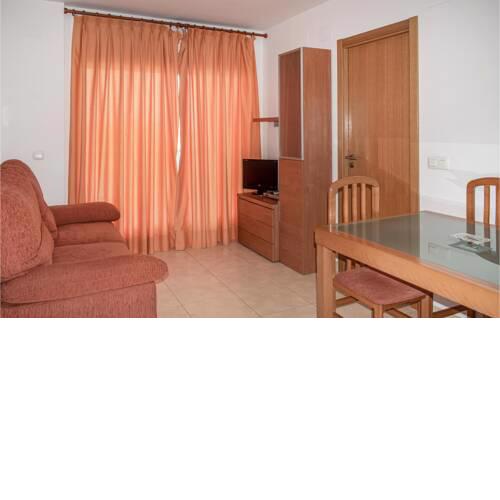 Amazing apartment in Oropesa del mar with Outdoor swimming pool and 2 Bedrooms