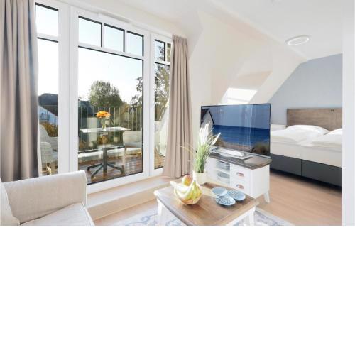 Amazing apartment in Ostseebad Boltenhagen with Sauna and WiFi
