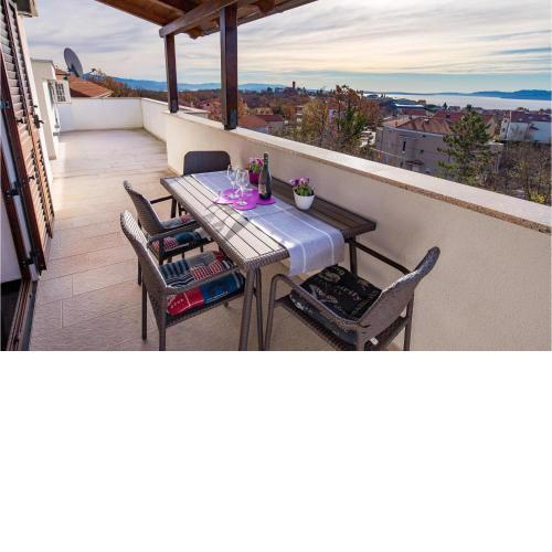 Amazing apartment in Rijeka with 2 Bedrooms