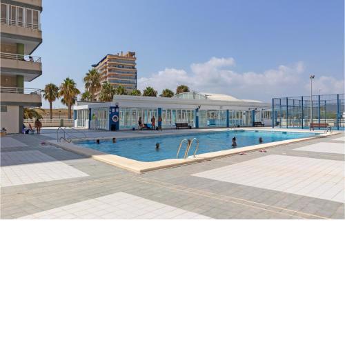 Amazing apartment in Tavernes de la Valldig with Outdoor swimming pool, Sauna and 3 Bedrooms