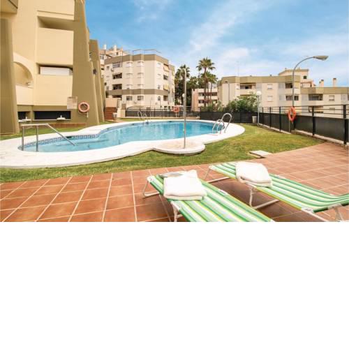 Amazing apartment in Torremolinos w/ WiFi, Outdoor swimming pool and 2 Bedrooms