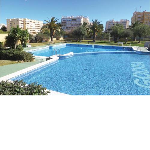 Amazing apartment in Torrevieja with Outdoor swimming pool, WiFi and 2 Bedrooms