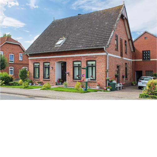 Amazing apartment in Wurster Nordseeküste with WiFi and 1 Bedrooms