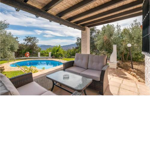 Amazing home in Alora with WiFi and 2 Bedrooms