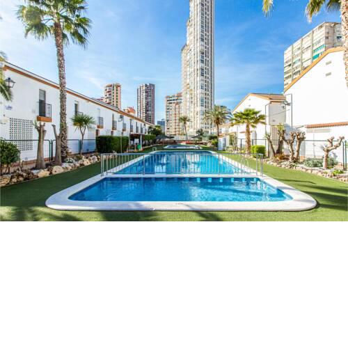 Amazing home in Benidorm with Outdoor swimming pool and 2 Bedrooms