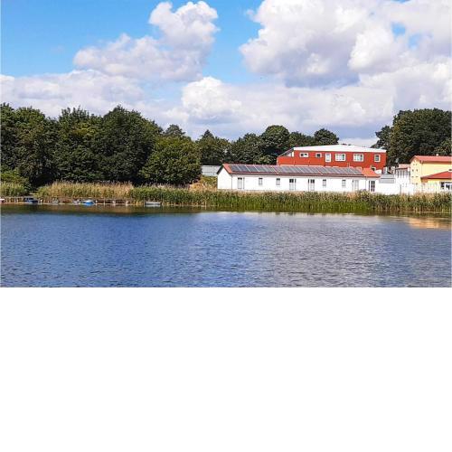 Amazing home in Gützkow with 2 Bedrooms