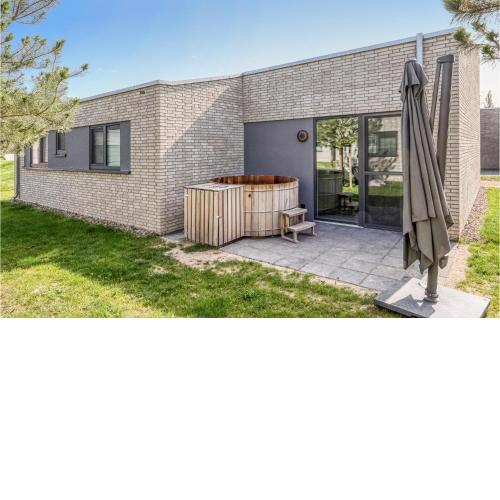 Amazing home in Lembruch-Dmmer See with Sauna and 3 Bedrooms
