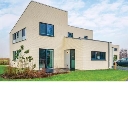 Amazing home in Lembruch/Dümmer See w/ Indoor swimming pool, WiFi and 5 Bedrooms