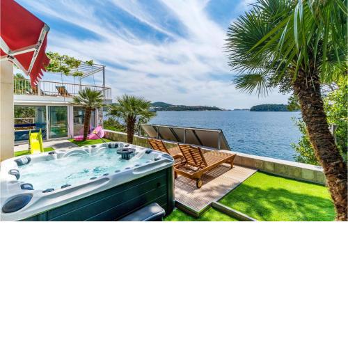Amazing home in Mokosica with Outdoor swimming pool, WiFi and 4 Bedrooms