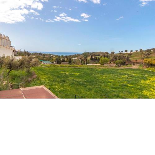 Amazing home in Nerja with Outdoor swimming pool, WiFi and 2 Bedrooms