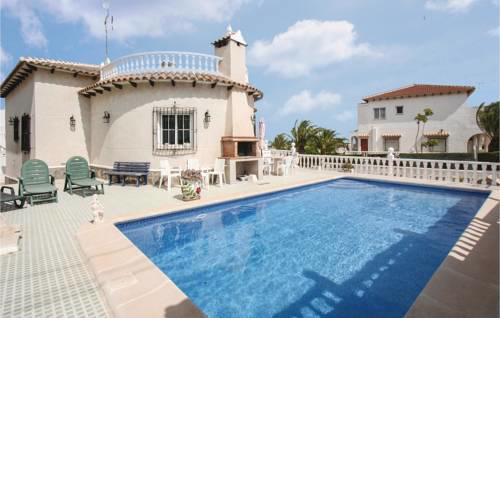 Amazing home in San Miguel de Salinas w/ Outdoor swimming pool, WiFi and 3 Bedrooms