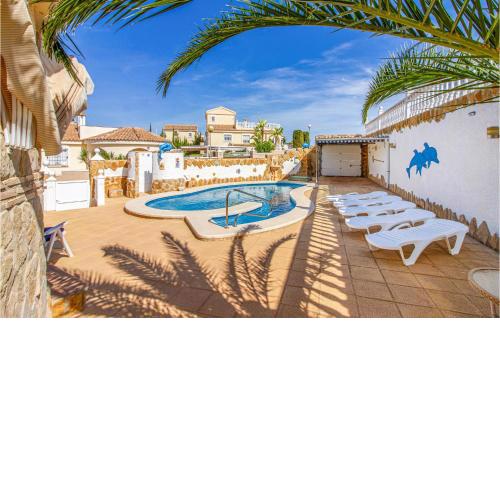 Amazing home in Santa Pola with Outdoor swimming pool, WiFi and 3 Bedrooms