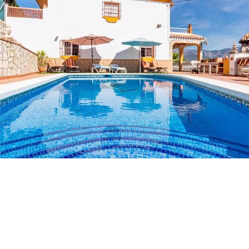 Amazing home in Torrox with Outdoor swimming pool, WiFi and 5 Bedrooms