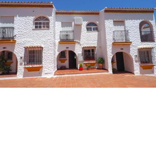 AMAZING HOUSE TIO CHARLES