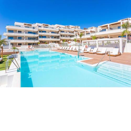 Amazing modern apartment 500 m from the beach in Jardinana, Lotus. La Cala de Mijas