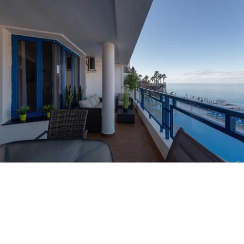 Amazing Sea Views Terrace Apartment with pool