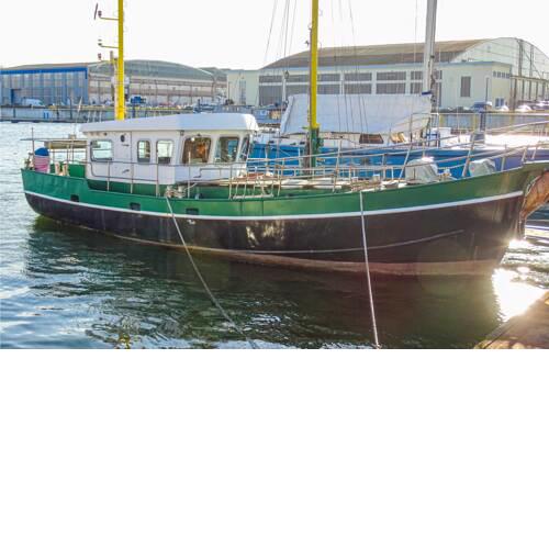Amazing ship/boat in Wismar w/ WiFi and 2 Bedrooms