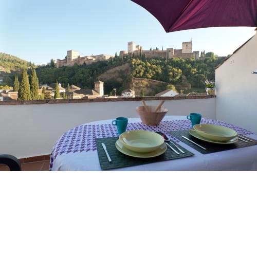 AMAZING VIEWS TO ALHAMBRA - CITY CENTER - PARKING