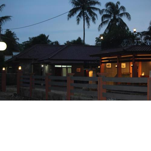 Amazon Bungalow & Cottages