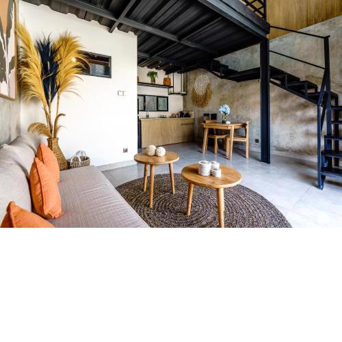 Ambara Residence 1C