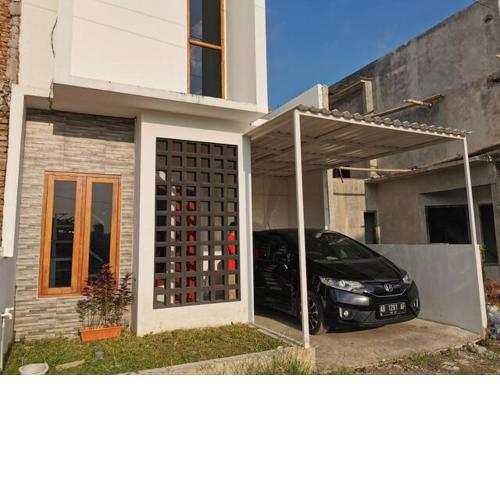 Ambarukmo Green Hill / MA 8