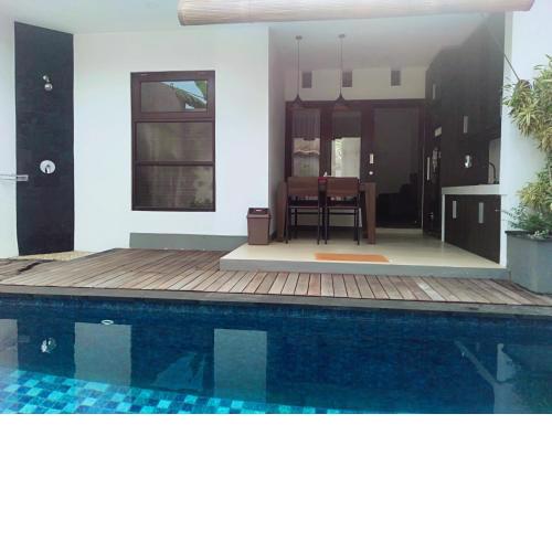 Amira Villa Munggu