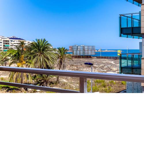 Amplio Apart con vistas al mar