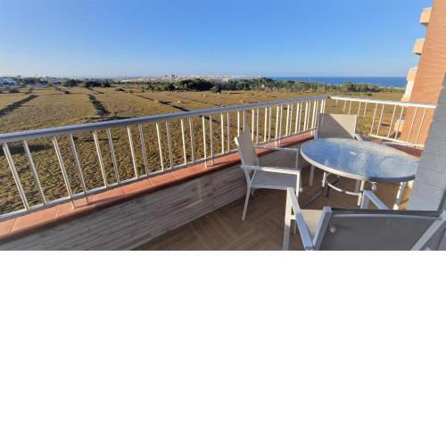 Amplio apartamento con Vistas panorámicas garaje y piscina