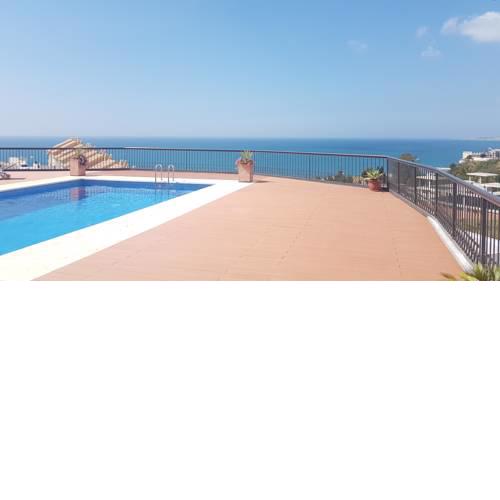 Amplio apartamento de 2 dormitorios con gran terraza