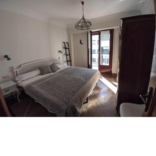Amplio y Confortable 90M2 cerca Playa Zurriola y Parte Vieja