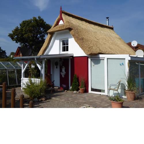 Quaint Holiday Home in Schwaan near the Lake