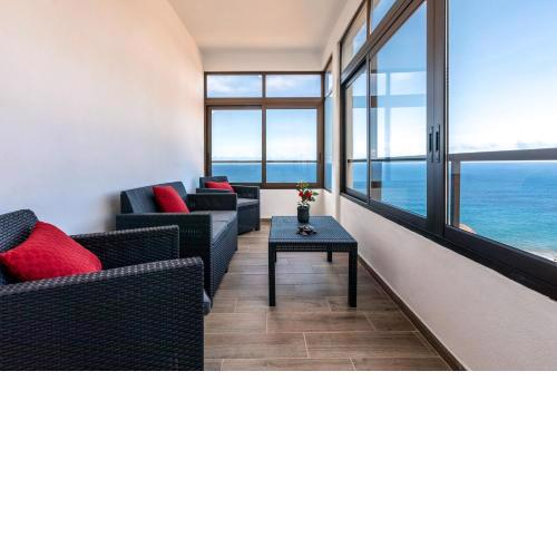 Anaga Ocean Views (A): Mountain and Beach Retreat