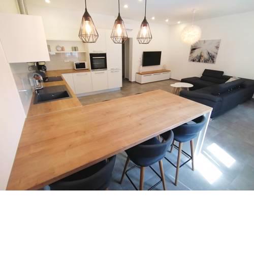Angela Luxury Apartment I