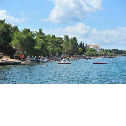 Anita Diklo/close To The Beach/5 Persons